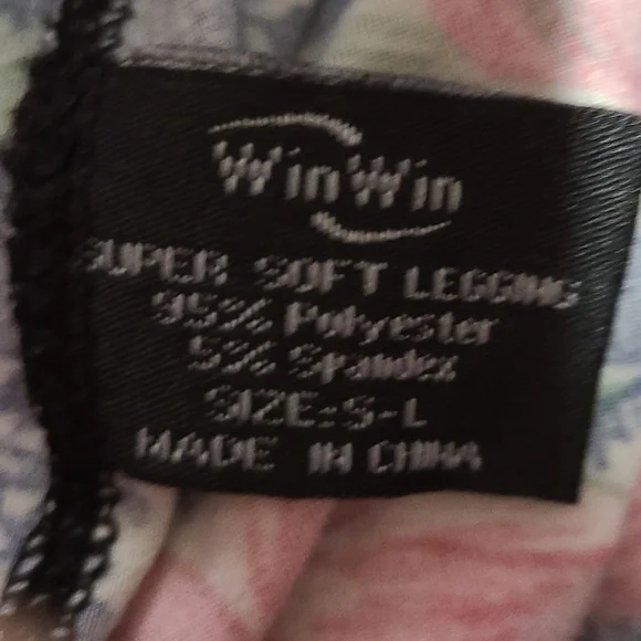 Leggings. - Picture 3 of 3